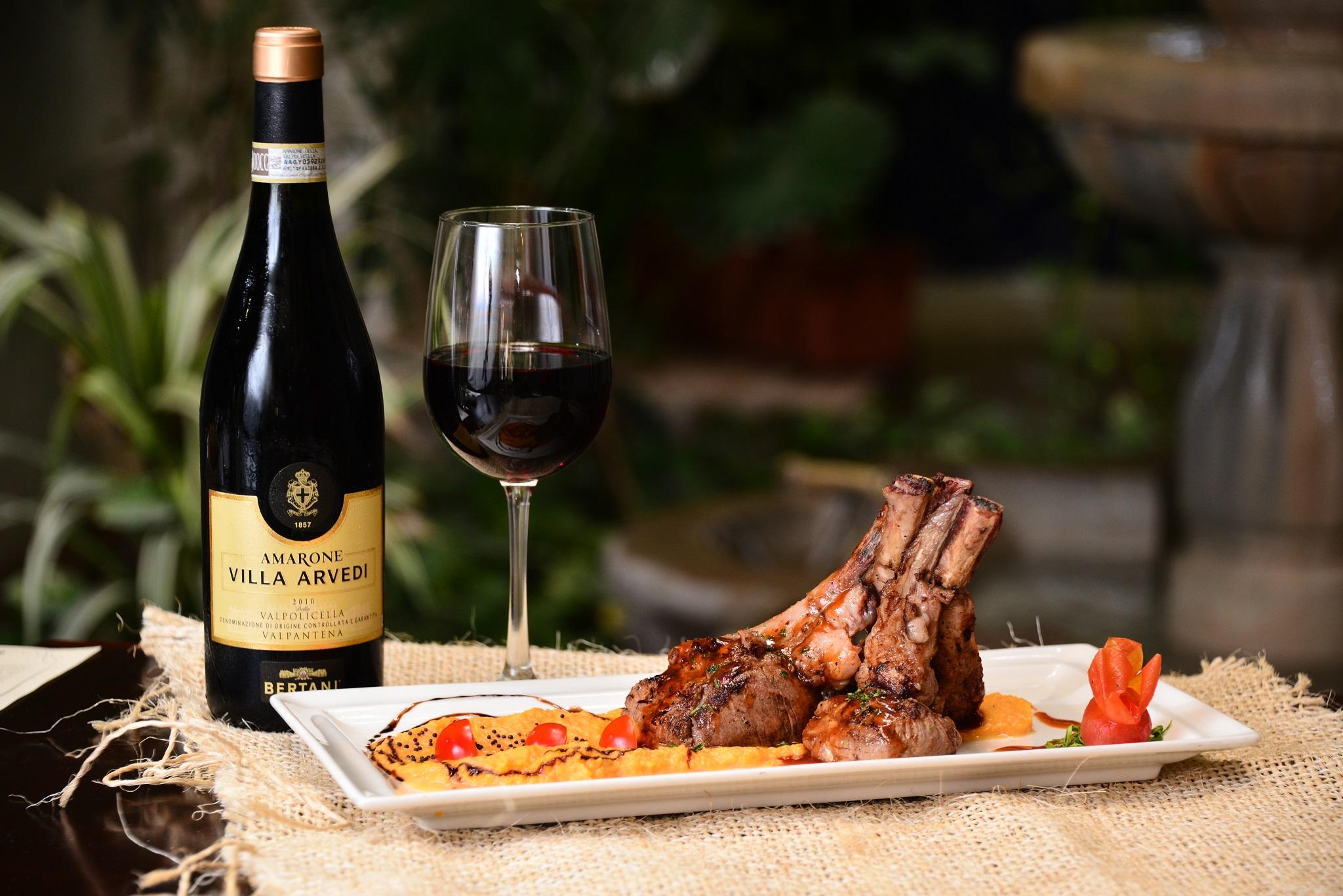 Unic Design & Restaurant- 5th Avenue (adults Only)