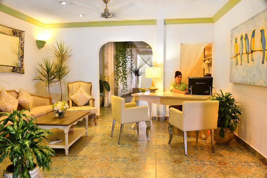Unic Design & Restaurant- 5th Avenue (adults Only) 4*