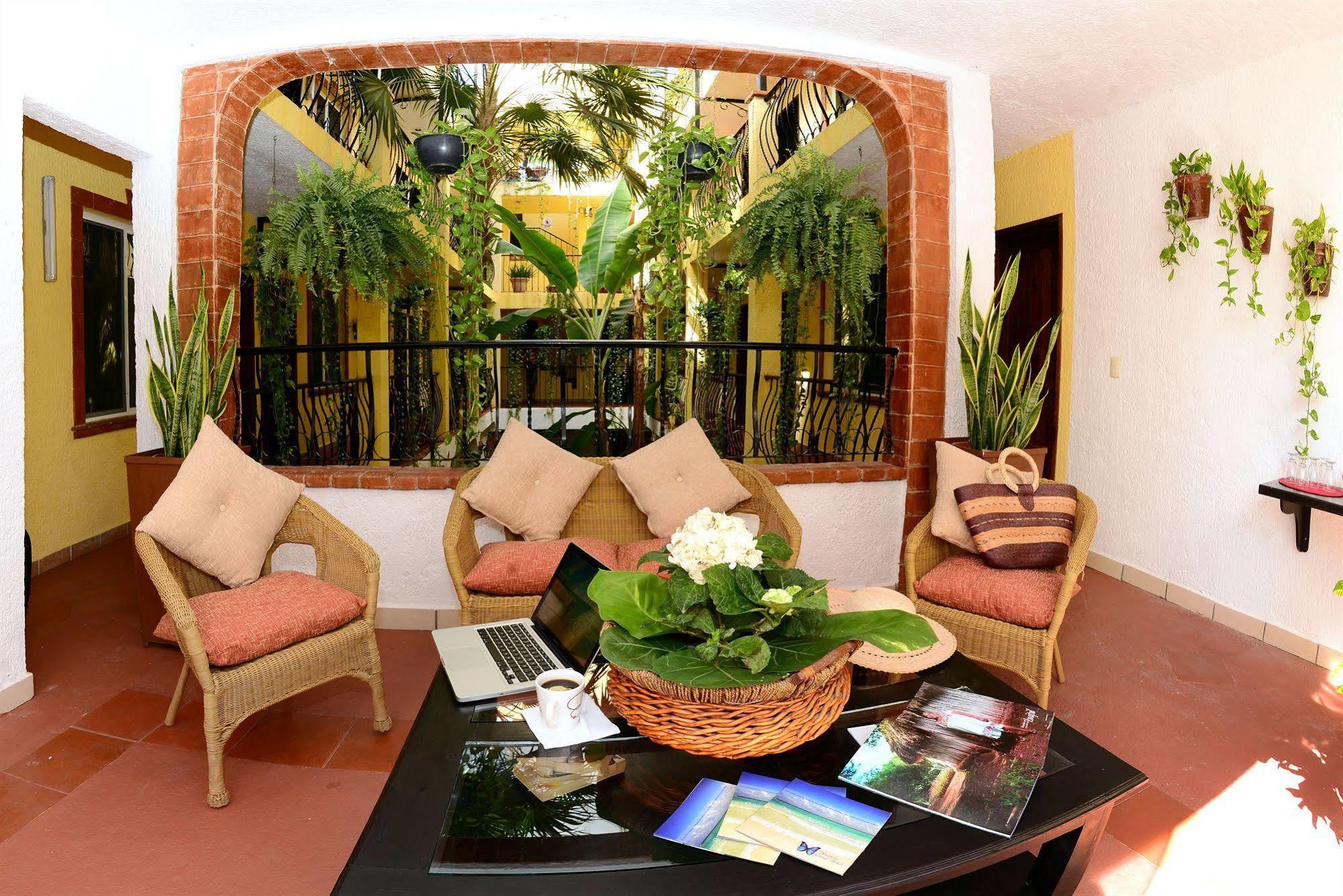 Unic Design & Restaurant- 5th Avenue (adults Only) Hotel 4*